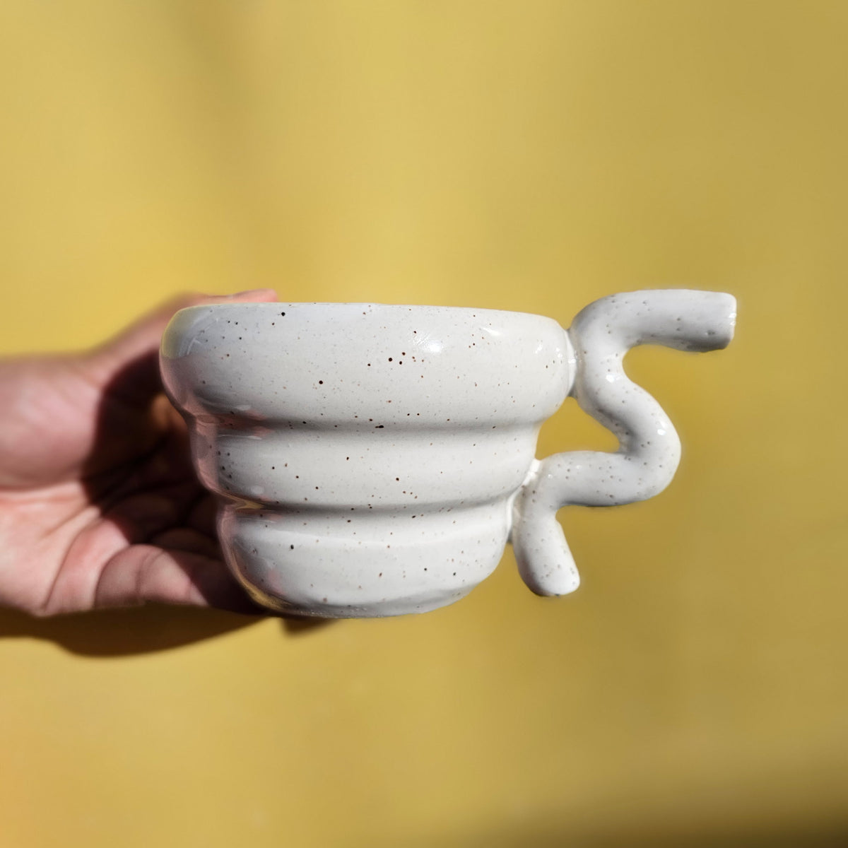 RICE SPECKLED WAVY SQUIGGLE MUG