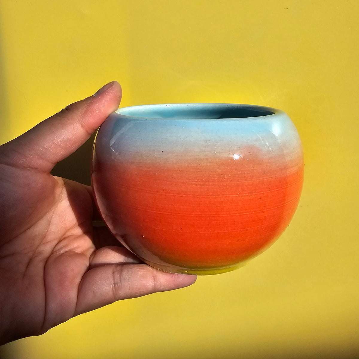 ADORA ROUND CUP