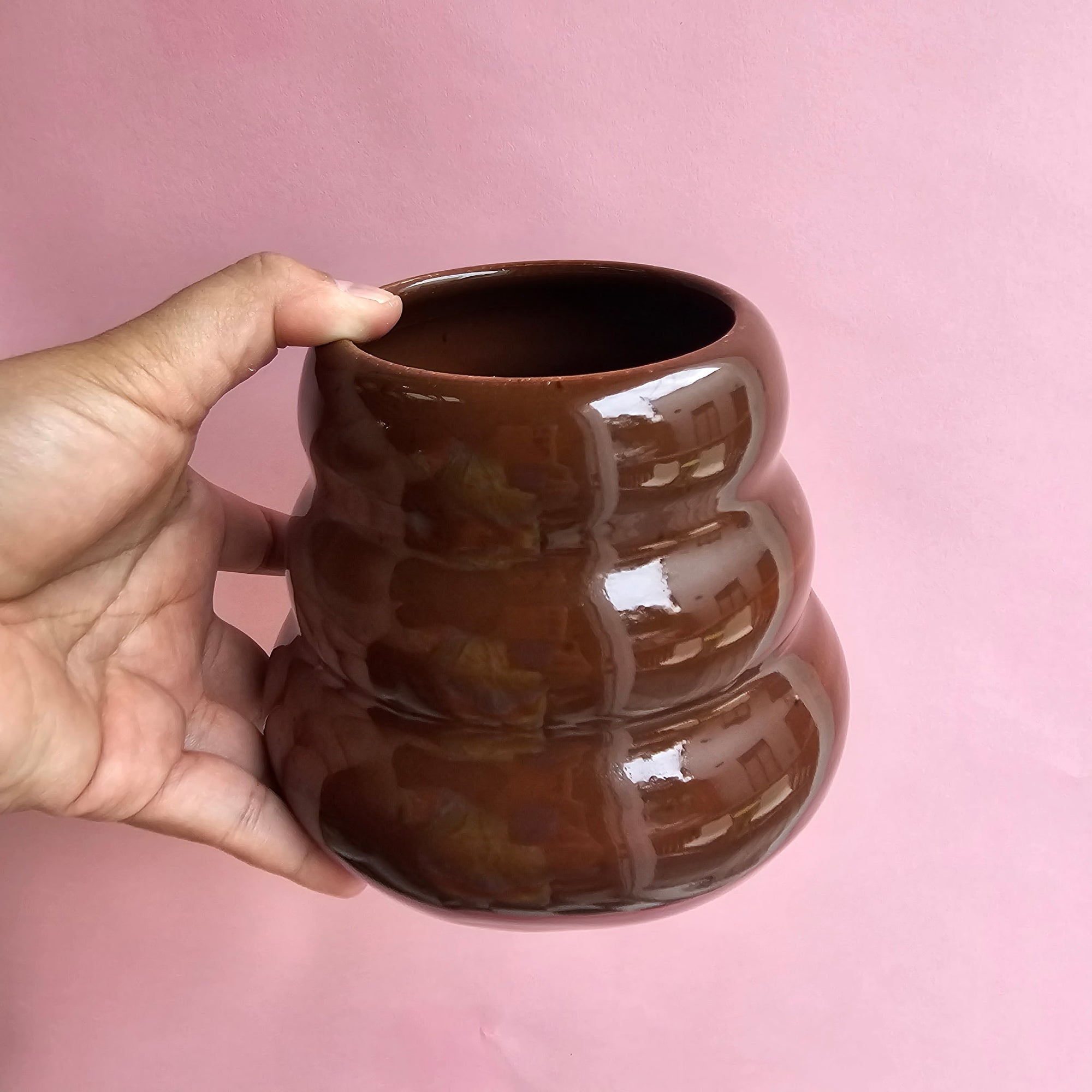 CHOCOLATE CHUBBY VASE