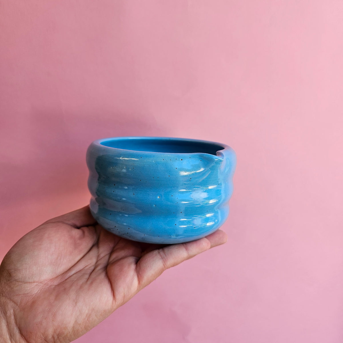 TROPICAL BLUE LIGHT SPECKLE TRIPPY MATCHA BOWL