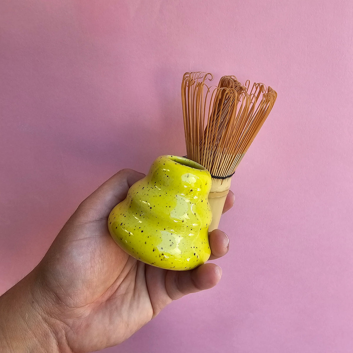 SUNNY SPECKLED MATCHA WHISK HOLDER